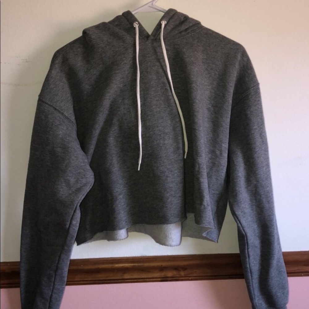 Cropped hoodie